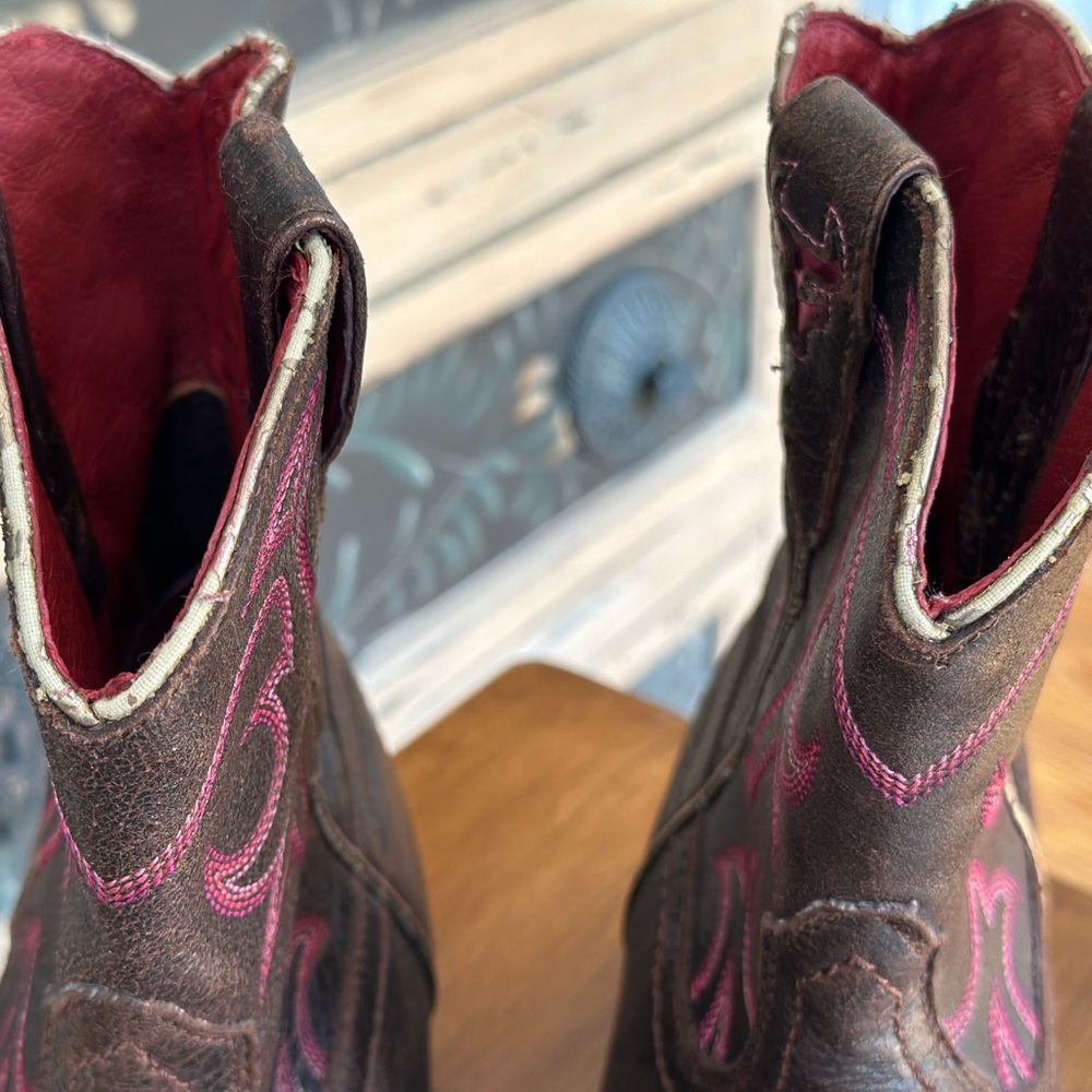 Trask Brown and Pink Ankle Boots FINAL PRICE CUT - Picture 8 of 10